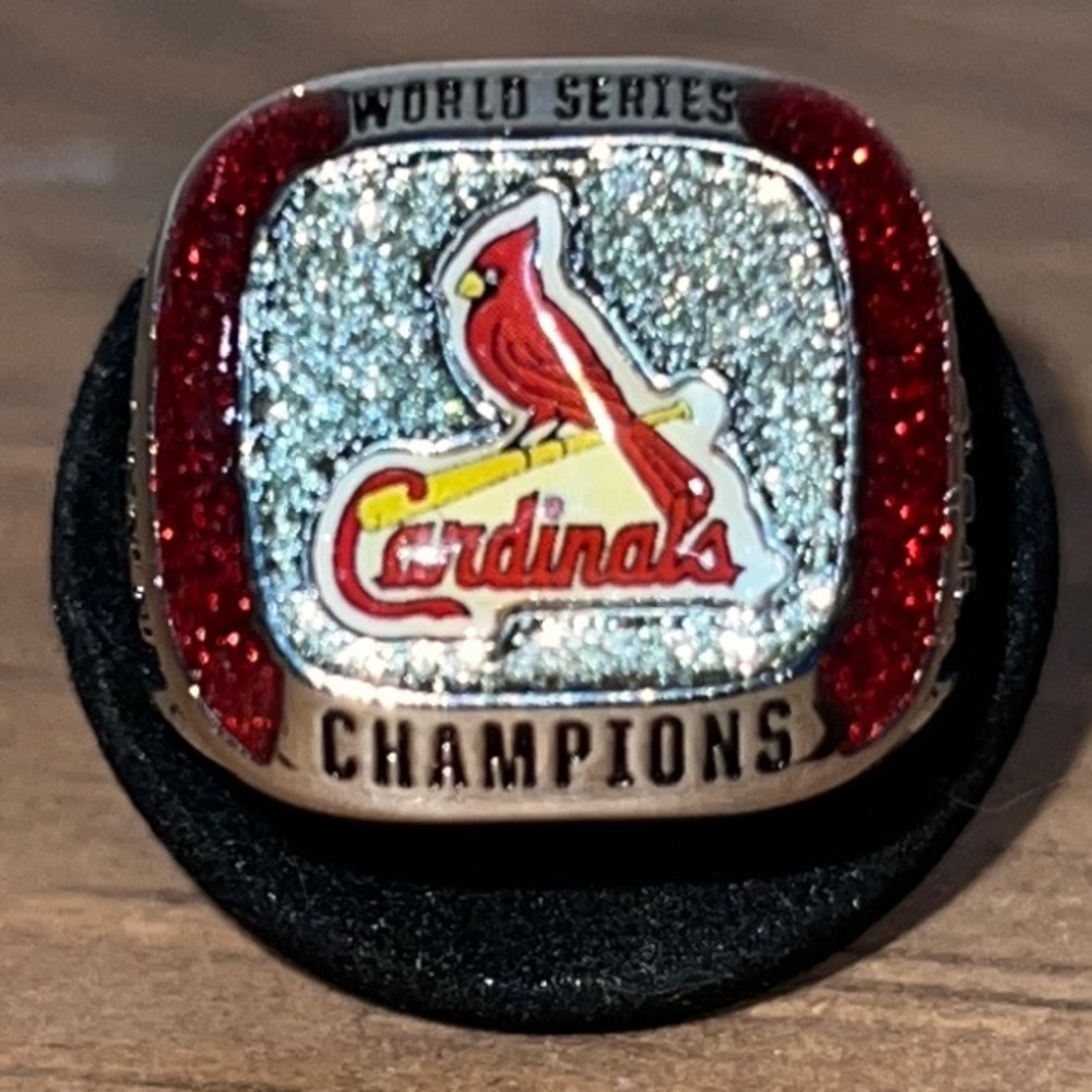 St. Louis Cardinals Commemorative 2011 Champions Ring - Picture 1 of 10